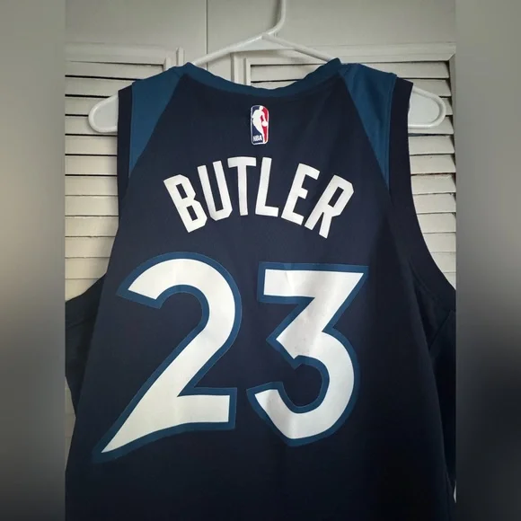 Jimmy Butler Minnesota Timberwolves Jersey - Picture 6 of 7
